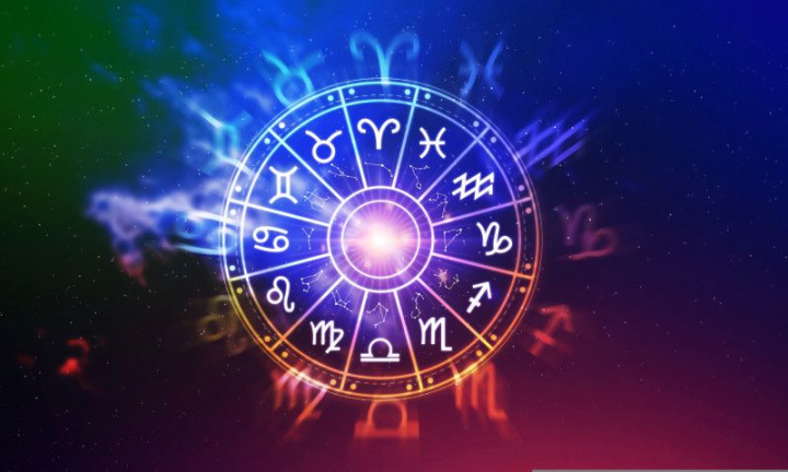Horoscopul lunii august 2024. Urmează o perioadă de reflecție pentru toate zodiile
Horoscopul lunii august 2024. Urmează o perioadă de reflecție pentru toate zodiile