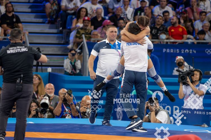 Valeriu Mircea, mesaj emoționant pentru logodnica sa, Anastasia Nichita: „Puțini înțeleg, doar noi știm prin ce am trecut” - FOTO/VIDEO Valeriu Mircea, mesaj emoționant pentru logodnica sa, Anastasia Nichita: „Puțini înțeleg, doar noi știm prin ce am trecut” - FOTO/VIDEO