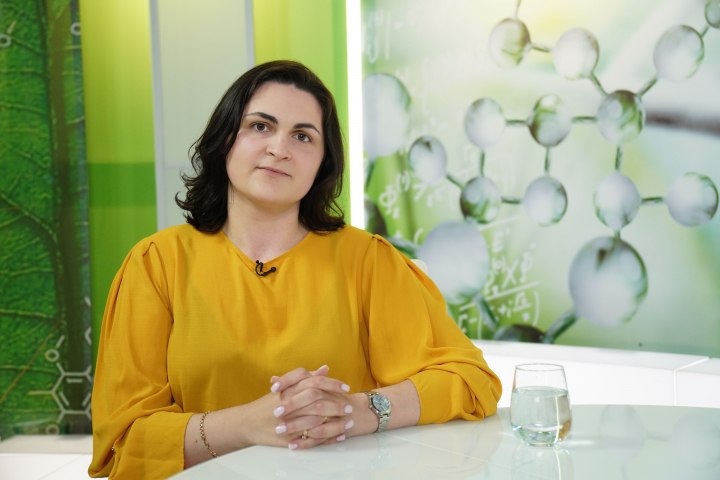 Ce trebuie să știi despre mușcătura de căpușă, dar și cum o poți preveni! Tatiana Mironov, specialistă în boli infecțiose: „Dacă în decurs de câteva zile a apărut o erupție pe piele, atunci...” - VIDEO
Ce trebuie să știi despre mușcătura de căpușă, dar și cum o poți preveni! Tatiana Mironov, specialistă în boli infecțiose: „Dacă în decurs de câteva zile a apărut o erupție pe piele, atunci...” - VIDEO