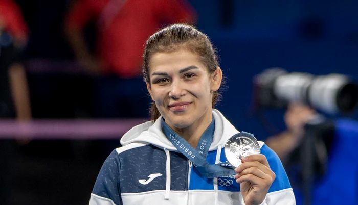 Povestea dureroasă din spatele succesului! Anastasia Nichita, dezvăluiri despre relația cu părinții ei: „Aș fi vrut să mă felicite, aș fi vrut să mă sune” - VIDEO Povestea dureroasă din spatele succesului! Anastasia Nichita, dezvăluiri despre relația cu părinții ei: „Aș fi vrut să mă felicite, aș fi vrut să mă sune” - VIDEO