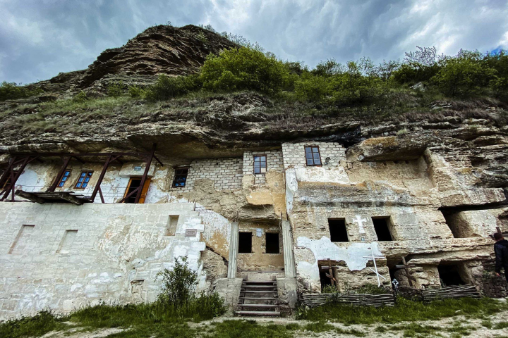 De 25 de ani, la Pro TV, ești liber, curios și an de an ești pregătit pentru aventură. Mănăstirea Țipova, minunea cu numărul 6 - VIDEO De 25 de ani, la Pro TV, ești liber, curios și an de an ești pregătit pentru aventură. Mănăstirea Țipova, minunea cu numărul 6 - VIDEO