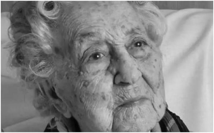 Care este secretul longevității. Alimentul pe care îl consuma zilnic Maria Branyas Morera, femeia care a trăit 117 ani Care este secretul longevității. Alimentul pe care îl consuma zilnic Maria Branyas Morera, femeia care a trăit 117 ani