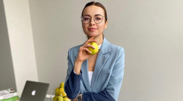 Ce legătură are vitamina D cu kilogramele în plus? Nutriționista Elena Ozun știe răspunsul - VIDEO Ce legătură are vitamina D cu kilogramele în plus? Nutriționista Elena Ozun știe răspunsul - VIDEO