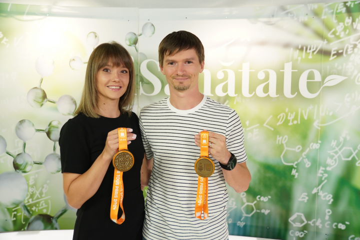 Și-au lăsat acasă cei trei copii și au mers la Paris, unde au participat la Maratonul Pour Tous din cadrul Jocurilor Olimpice 2024. Cu ce impresii au rămas Vlada și Liviu Gurduza - VIDEO