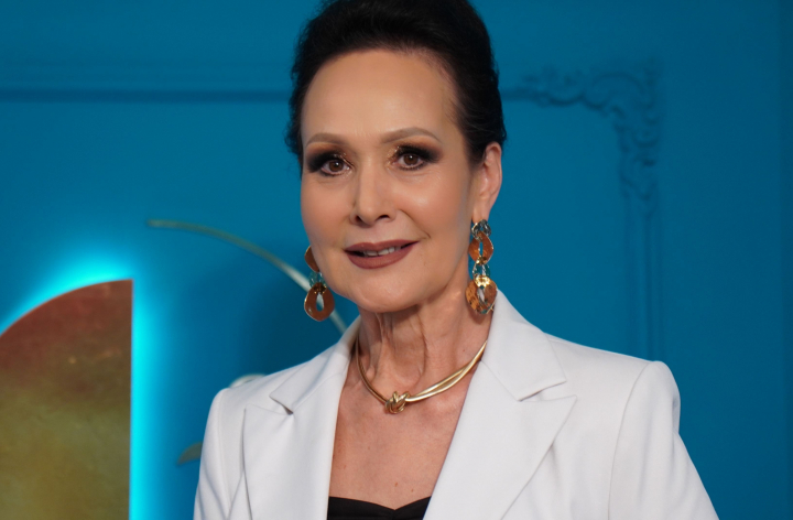 Relația specială pe care o are Anișoara Puică cu nepoțica ei. Interpreta își dorește să lanseze împreună cu Paula o piesă - VIDEO Relația specială pe care o are Anișoara Puică cu nepoțica ei. Interpreta își dorește să lanseze împreună cu Paula o piesă - VIDEO