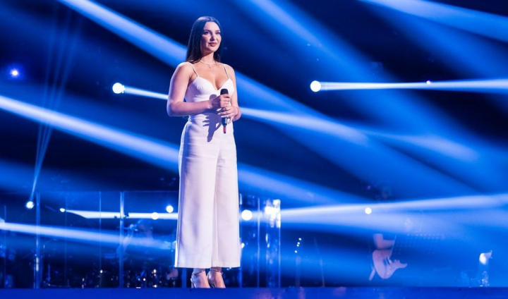 Laura Iordănescu l-a cucerit pe juratul de la Vocea României, Horia Brenciu, cu vocea sa: „De ce nu m-am întors? Ce orb am fost, ce surd am fost” - VIDEO Laura Iordănescu l-a cucerit pe juratul de la Vocea României, Horia Brenciu, cu vocea sa: „De ce nu m-am întors? Ce orb am fost, ce surd am fost” - VIDEO