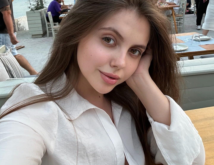 Francesca Gîndea - minus 15 kilograme în doar 6 luni! Cum arată acum reporterul PRO TV, dar și ce a ajutat-o să slăbească atât de rapid - VIDEO Francesca Gîndea - minus 15 kilograme în doar 6 luni! Cum arată acum reporterul PRO TV, dar și ce a ajutat-o să slăbească atât de rapid - VIDEO