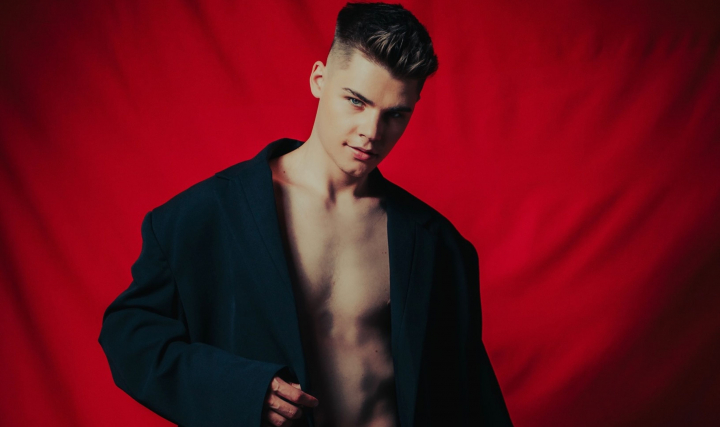 Și-a surprins fanii chiar de ziua lui! Cum sună noua melodie a lui Justin Bieber de Moldova - VIDEO
