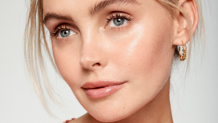 Cum să arăți extraordinar fără machiaj: 8 sfaturi utile - FOTO Cum să arăți extraordinar fără machiaj: 8 sfaturi utile - FOTO
