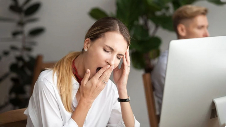 4 deficiențe de vitamine și minerale care îți pot afecta somnul 4 deficiențe de vitamine și minerale care îți pot afecta somnul