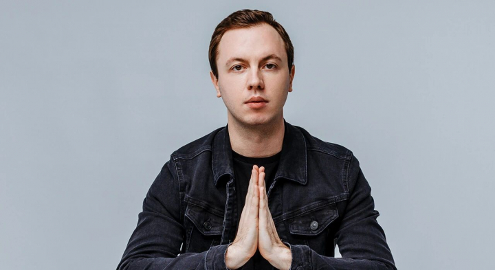 Andrew Rayel va deveni tătic! Cum a făcut marele anunț: „Gata pentru următorul capitol din viața noastră” - FOTO
Andrew Rayel va deveni tătic! Cum a făcut marele anunț: „Gata pentru următorul capitol din viața noastră” - FOTO