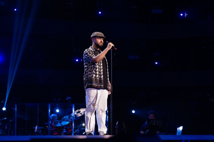 Marian Ștefan a venit din București, Ferentari, iar antrenorii au rămas surprinși la Vocea României! Irina Rimes a cântat alături de el și și-a îndeplinit un vis - VIDEO