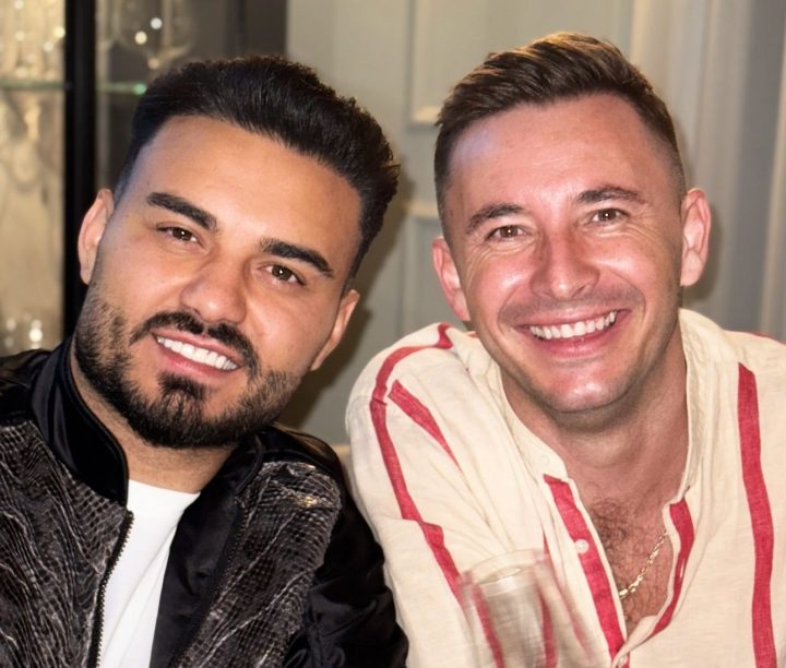 Jador - acasă la Emilian Crețu! Cu ce impresii a rămas manelistul după ce i-a văzut locuința - VIDEO
