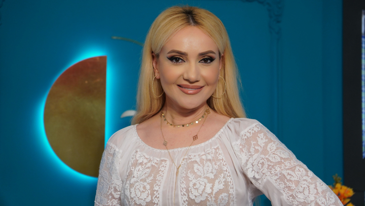 Își amintește perfect ziua în care a venit pentru prima dată la Chișinău! Amintiri din copilărie cu Adriana Ochișanu: „Mi se părea că am venit pe altă planetă” - VIDEO