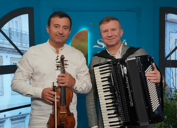 Un nou succes pentru Frații Advahov! Au fost desemnați cetățeni de onoare ai Chișinăului - FOTO
Un nou succes pentru Frații Advahov! Au fost desemnați cetățeni de onoare ai Chișinăului - FOTO