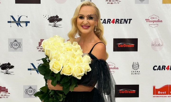 O revistă de top de la noi a împlinit 10 ani! Cum au marcat invitații aniversarea, dar și ce dress-code au avut - VIDEO