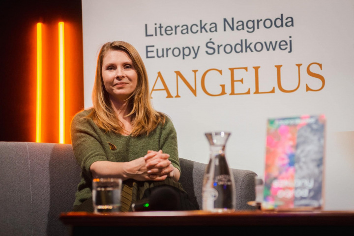Tatiana Țîbuleac ne duce faima în lume! Scriitoarea a obținut premiul literar „Angelus” din Europa Centrală - FOTO