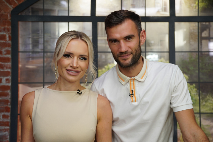 Cum s-au cunoscut Anișoara Loghin și Radu Gînsari, dar și cum a început relația lor: „Nu a fost dragoste la prima vedere, nici la a doua” - VIDEO Cum s-au cunoscut Anișoara Loghin și Radu Gînsari, dar și cum a început relația lor: „Nu a fost dragoste la prima vedere, nici la a doua” - VIDEO