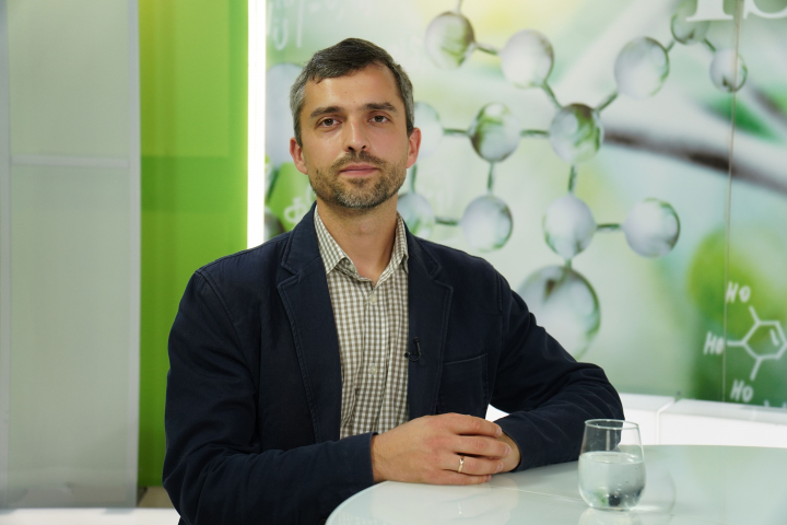 Cum să adormi mai ușor? Sfaturi utile de la specialistul în somn, Adrian Lupușor: „În primul rând ar fi...” - VIDEO Cum să adormi mai ușor? Sfaturi utile de la specialistul în somn, Adrian Lupușor: „În primul rând ar fi...” - VIDEO