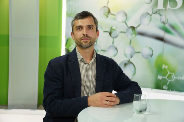 Te-ai întrebat vreodată la ce oră ar trebui să adormi? Adrian Lupușor, specialist în somn: „Fiziologic este normal ca să ne culcăm în jurul orelor...” - VIDEO Te-ai întrebat vreodată la ce oră ar trebui să adormi? Adrian Lupușor, specialist în somn: „Fiziologic este normal ca să ne culcăm în jurul orelor...” - VIDEO