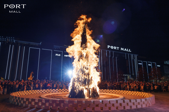 Peste 50 de mii de participanți la „Cel Mai Mare Rug din Țară” - VIDEO Peste 50 de mii de participanți la „Cel Mai Mare Rug din Țară” - VIDEO