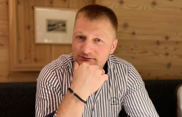 De la emigrant fără acte, la proprietar al unei clinici din Londra! Povestea de succes a moldoveanului Marin Mazur - VIDEO De la emigrant fără acte, la proprietar al unei clinici din Londra! Povestea de succes a moldoveanului Marin Mazur - VIDEO