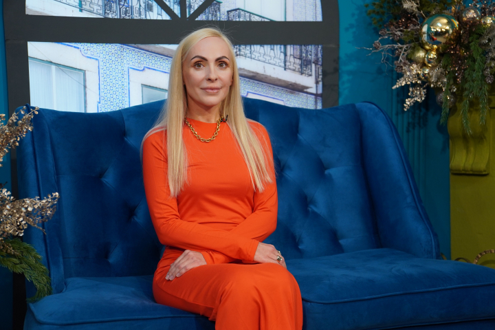 Personalitatea se reflectă prin vestimentație! Stilista Xenia Bugneac îți explică care sunt cele mai actuale culori și croieli în această iarnă - VIDEO Personalitatea se reflectă prin vestimentație! Stilista Xenia Bugneac îți explică care sunt cele mai actuale culori și croieli în această iarnă - VIDEO