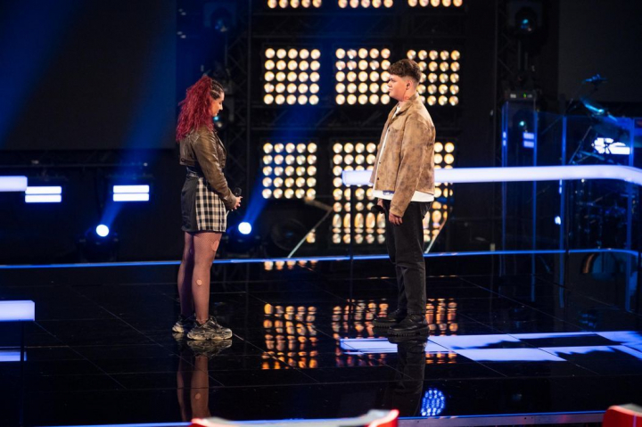 Oleg Spînu și Denisa Antohi s-au confruntat la Vocea României. Cine a mers în etapa următoare: „Cred că o să merg mai departe cu vocea care…” - VIDEO Oleg Spînu și Denisa Antohi s-au confruntat la Vocea României. Cine a mers în etapa următoare: „Cred că o să merg mai departe cu vocea care…” - VIDEO