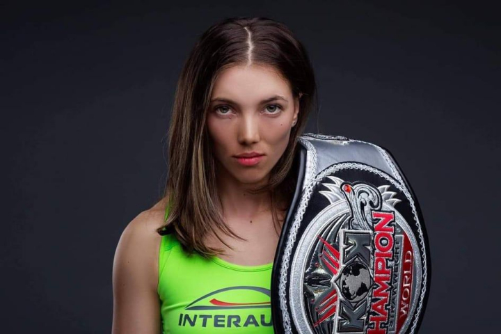 Creşte campioni mondiali chiar în localitatea în care s-a născut! Cine este Nadejda Canțîr, dar și ce povestesc elevii ei: „Am început la Hîrtop pentru că...” - VDIEO Creşte campioni mondiali chiar în localitatea în care s-a născut! Cine este Nadejda Canțîr, dar și ce povestesc elevii ei: „Am început la Hîrtop pentru că...” - VDIEO