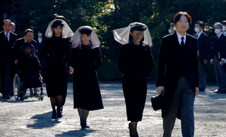 Familia Imperială japoneză e într-o reală criză dinastică. Cine ar putea ajunge pe tron Familia Imperială japoneză e într-o reală criză dinastică. Cine ar putea ajunge pe tron