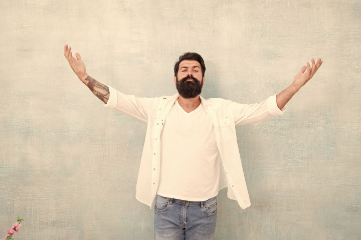 Cum poți recunoaște un narcisist? Semne și comportamente specifice
Cum poți recunoaște un narcisist? Semne și comportamente specifice