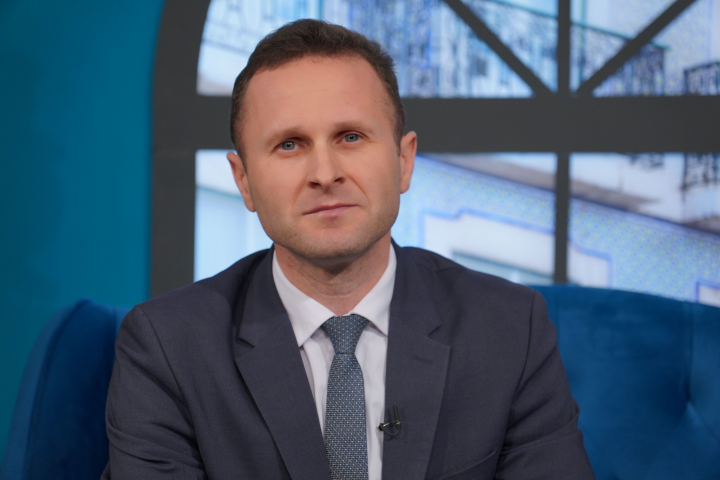 Cele mai bune inițiative energetice vor fi premiate la Gala „Moldova Eco Energetică 2024”! Ion Munteanu, director al Centrului Național pentru Energie Durabilă: „Există programe care au perspectivă” - VIDEO Cele mai bune inițiative energetice vor fi premiate la Gala „Moldova Eco Energetică 2024”! Ion Munteanu, director al Centrului Național pentru Energie Durabilă: „Există programe care au perspectivă” - VIDEO