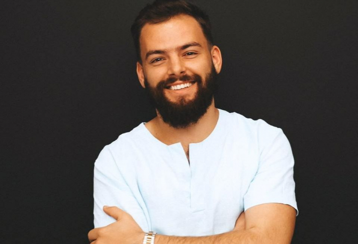 Fă-i o surpriză de neuitat! Ion Ermurachi îți dezvăluie tendințele iernii în materie de buchete și compoziții florale - VIDEO