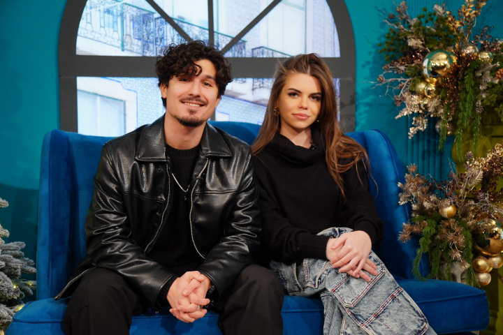 Mark Stam și Alessiah fac totalizările! Cum a fost anul 2024 pentru interpreți, dar și unde vor petrece sărbătorile - VIDEO