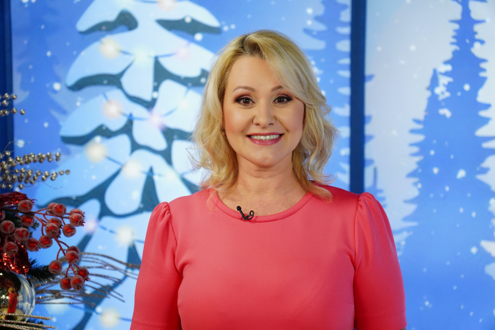 Și în acest an, oamenii au dat dovadă de multă generozitate! Lorena Bogza - despre campania „Daruiești și Câștigi: „Vasile Advahov are o surpriză” - VIDEO Și în acest an, oamenii au dat dovadă de multă generozitate! Lorena Bogza - despre campania „Daruiești și Câștigi: „Vasile Advahov are o surpriză” - VIDEO