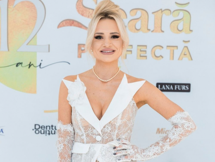 Surpriză pentru Anișoara Loghin! Cum a fost felicitată gazda serilor perfecte de către colegii ei de muncă - VIDEO
