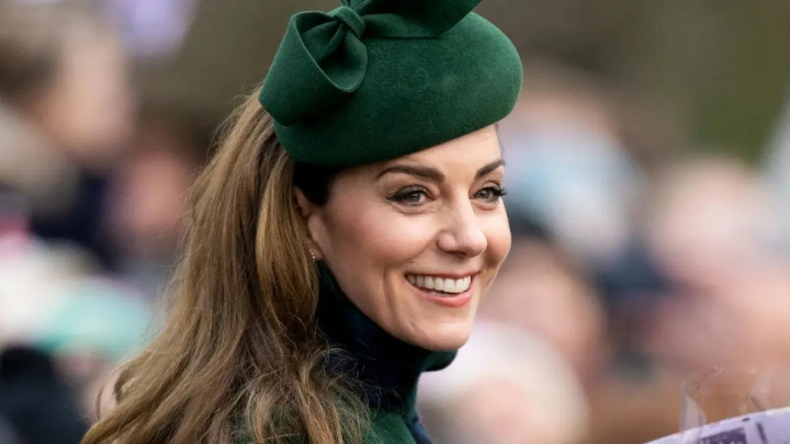 Kate Middleton, fermecătoare de Crăciun: moment emoționant alături de Prințul William - FOTO Kate Middleton, fermecătoare de Crăciun: moment emoționant alături de Prințul William - FOTO