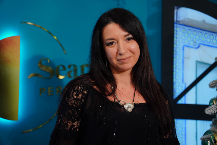 Te-ai întrebat vreodată ce ținute poartă designerii vestimentari de Revelion? Rodica Nicov a dezvăluit pentru ce optează ea - VIDEO Te-ai întrebat vreodată ce ținute poartă designerii vestimentari de Revelion? Rodica Nicov a dezvăluit pentru ce optează ea - VIDEO