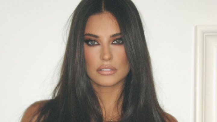 Antonia își vinde imaginea pentru mai bine de 2 milioane de euro. Cu cine a semnat artista Antonia își vinde imaginea pentru mai bine de 2 milioane de euro. Cu cine a semnat artista