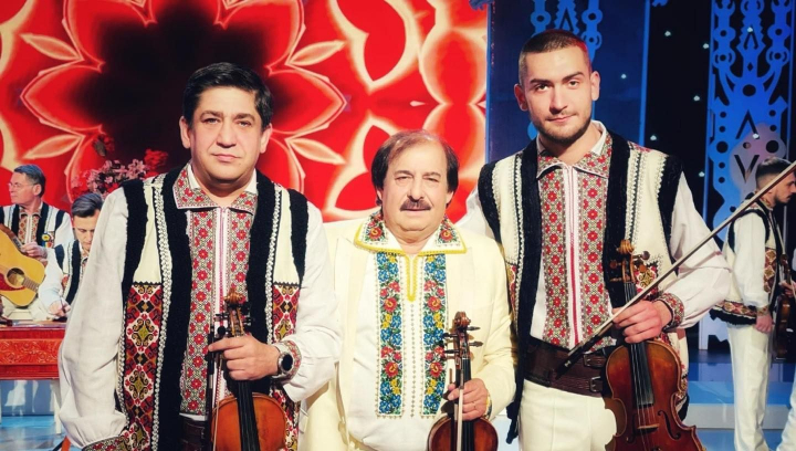 Nicolae, Corneliu și Cristi Botgros - un trio de excepție! Cât de spectaculos au interpretat la vioară melodia „Ciocârlia” - VIDEO