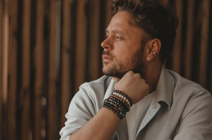 Și-a tranformat pasiunea din copilărie într-un brand de succes! Povestea designerului vestimentar Evgheni Hudorojcov: „Eu atunci nu știam că părinții mei au dat ultimii bani pentru materiale” - VIDEO Și-a tranformat pasiunea din copilărie într-un brand de succes! Povestea designerului vestimentar Evgheni Hudorojcov: „Eu atunci nu știam că părinții mei au dat ultimii bani pentru materiale” - VIDEO