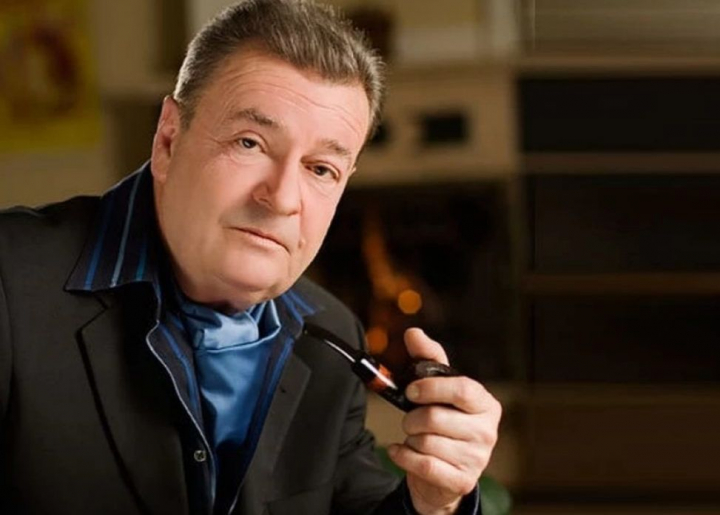 5 ani de la moartea maestrului Ștefan Petrache: 5 melodii monumentale care l-au consacrat pe regretatul artist - VIDEO 5 ani de la moartea maestrului Ștefan Petrache: 5 melodii monumentale care l-au consacrat pe regretatul artist - VIDEO