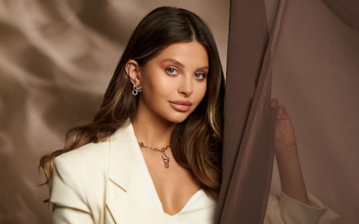 „A renunțat la mine și nici măcar un telefon în 23 de ani nu a dat”! Fiica Victoriei Lungu, mărturisiri sincere despre tatăl ei - VIDEO „A renunțat la mine și nici măcar un telefon în 23 de ani nu a dat”! Fiica Victoriei Lungu, mărturisiri sincere despre tatăl ei - VIDEO