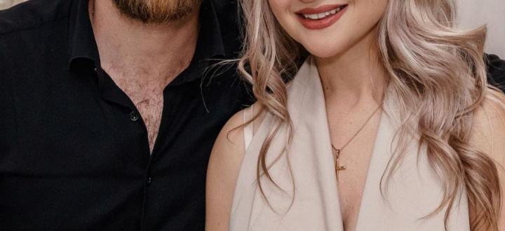 Un nou divorț în showbizul autohton! Cine este interpreta care s-a despărțit, dar și care este motivul - VIDEO Un nou divorț în showbizul autohton! Cine este interpreta care s-a despărțit, dar și care este motivul - VIDEO