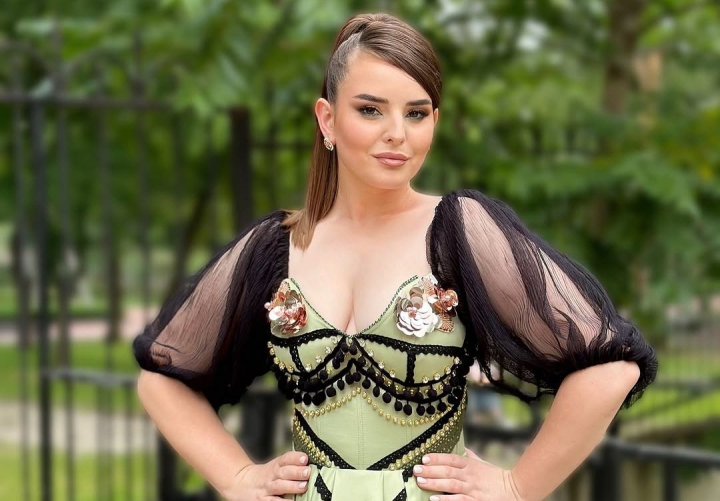 Patru lansări într-un weekend! Noi hit-uri pe care trebuie să le incluzi în playlist-ul tău - VIDEO