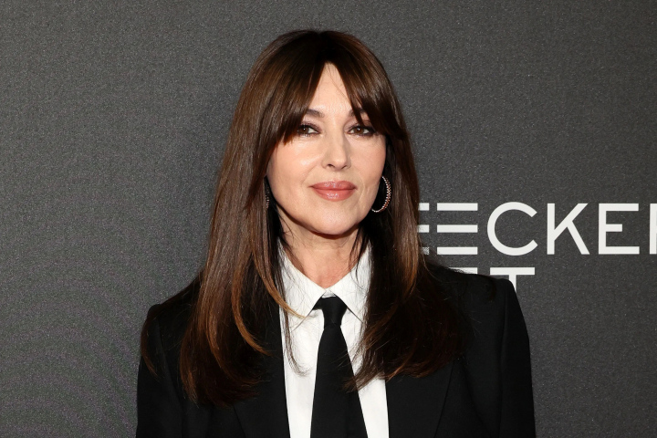Mama ei era considerată cea mai frumoasă femeie din lume, iar ea îi calcă pe urme. Fiica Monicăi Bellucci, copia perfectă a mamei sale - FOTO/VIDEO