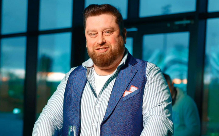 „Nu trebuie să-i iei omului dreptul de a evolua și de a reprezenta țara”! Reacția lui Mc MIKE, finalist al etapei naționale Eurovision 2025, după anunțul că Moldova nu va participa în competiție - VIDEO „Nu trebuie să-i iei omului dreptul de a evolua și de a reprezenta țara”! Reacția lui Mc MIKE, finalist al etapei naționale Eurovision 2025, după anunțul că Moldova nu va participa în competiție - VIDEO