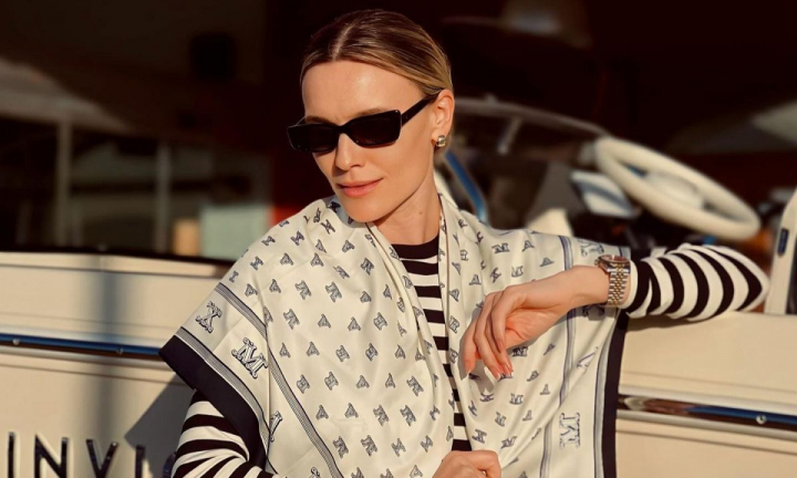 Olia Tira, despre noua etapă din viaţa ei. Cum se simte interpreta de când a devenit mămică, dar și cum a început anul pentru familia ei - VIDEO Olia Tira, despre noua etapă din viaţa ei. Cum se simte interpreta de când a devenit mămică, dar și cum a început anul pentru familia ei - VIDEO