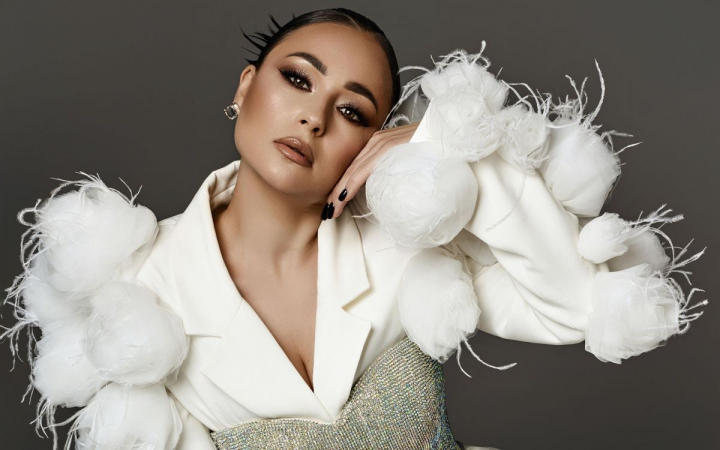 Lecție de stil de la Korina Ankin: 8 accesorii care îți vor schimba look-ul instant - FOTO