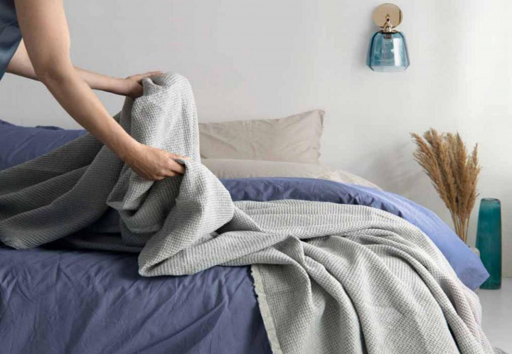 Profită de reduceri și alege cele mai deosebite textile pentru casă! Surprinde-ți persoanele dragi în luna dragostei - VIDEO Profită de reduceri și alege cele mai deosebite textile pentru casă! Surprinde-ți persoanele dragi în luna dragostei - VIDEO